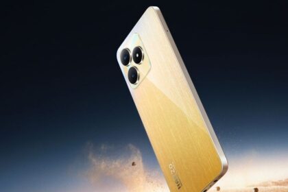 hp yang mirip iphone 15 pro max