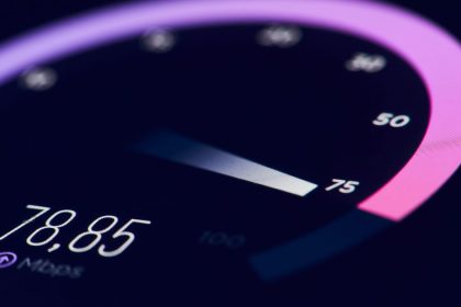 faktor yang mempengaruhi kecepatan akses internet